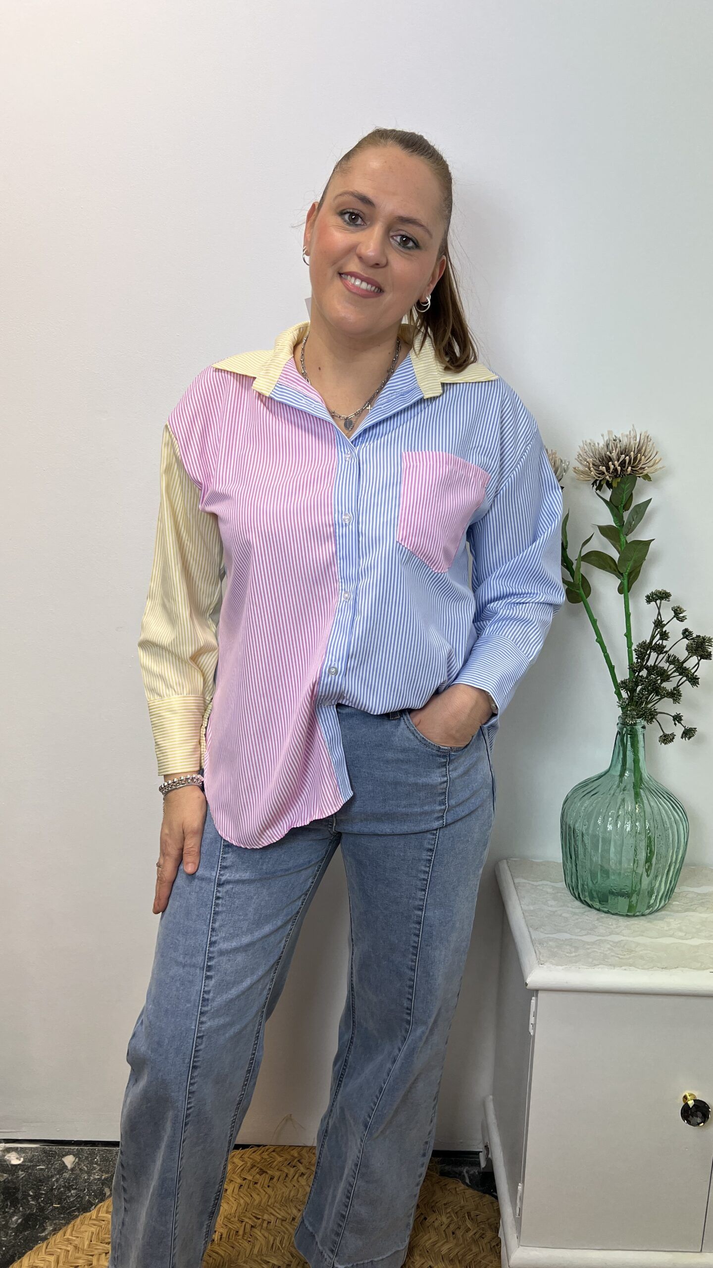 Camisa rayas colores - Imagen 3