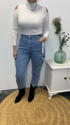 PANTALON VAQUERO CARGO