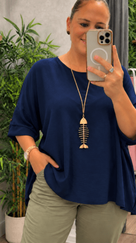 Alternative view of Blusa oversize con colgante de regalo ✨
