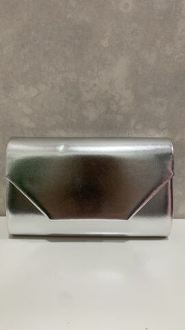 Alternative view of ✨ Bolso de mano plateado ✨